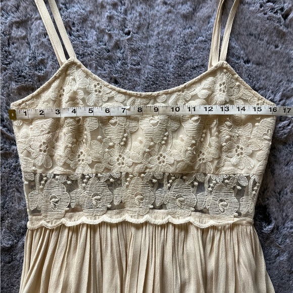 Deja Vu Cream Lace Babydoll Spaghetti Strap Mini Dress Lined Size Large EUC - Picture 12 of 16
